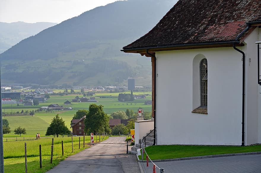 schwyz, Stadt, Dorf, Straße, Gebäude, ländlich, Pfad, Felder, Berg, Landschaft, Schweiz