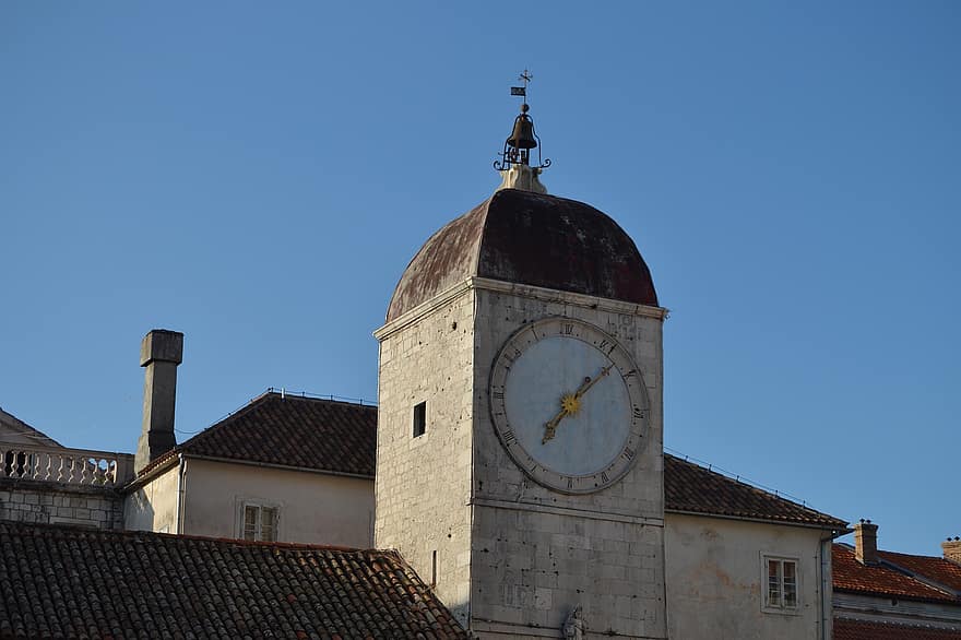 часовникова кула, град, Трогир, Хърватия, часовник, купол, кметство, стар град, градски площад, сграда, архитектура
