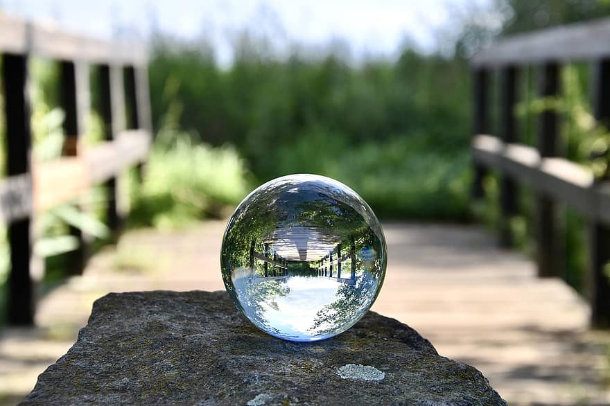 lensball, bola de vidro, lente, ponte, espelhamento, bokeh, bola, natureza, passeio de bicicleta