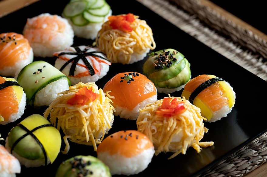 Sushi Balls, Japanese Food, Food, Dish, Cuisine, Meal, Sushi, Egg, Salmon, Tasty, Delicious