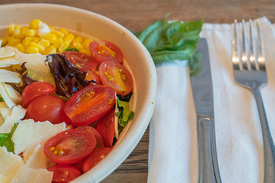 vegansk salat, sundt måltid, salat, mad, tomat, grøntsag, friskhed, måltid, tæt på, sund kost, gourmet