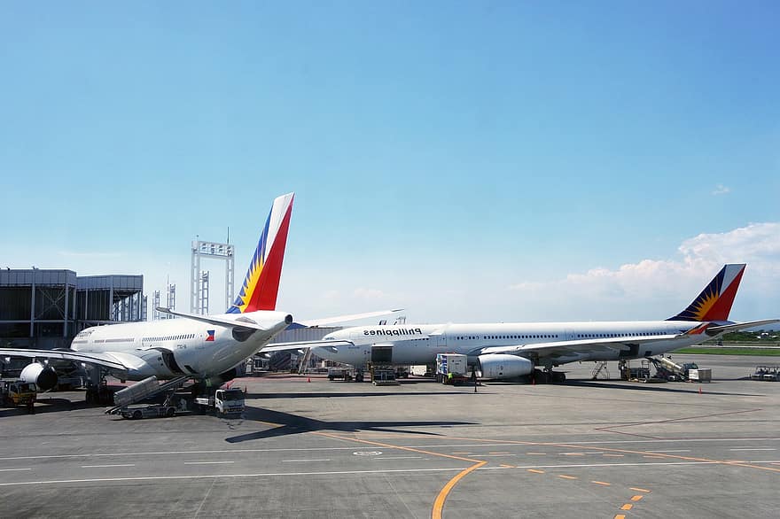 جمهورية الفلبين ، الخطوط الجوية الفلبينية ، مطار ، مانيلا ، شركة طيران ، مركبة جوية ، وسائل النقل ، طائرة تجارية ، تحلق ، وسيلة تنقل ، صناعة الطيران