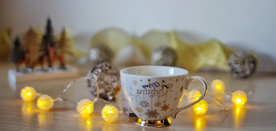 Cup, Christmas, Lights, Decorations, House, Atmosphere, heat, temperature, table, coffee, drink