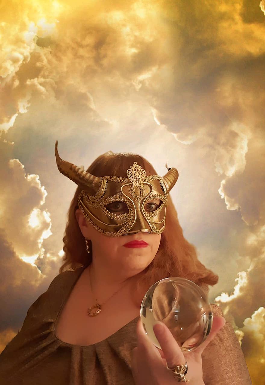 богиня, жінка, маска, Кришталева куля, золото