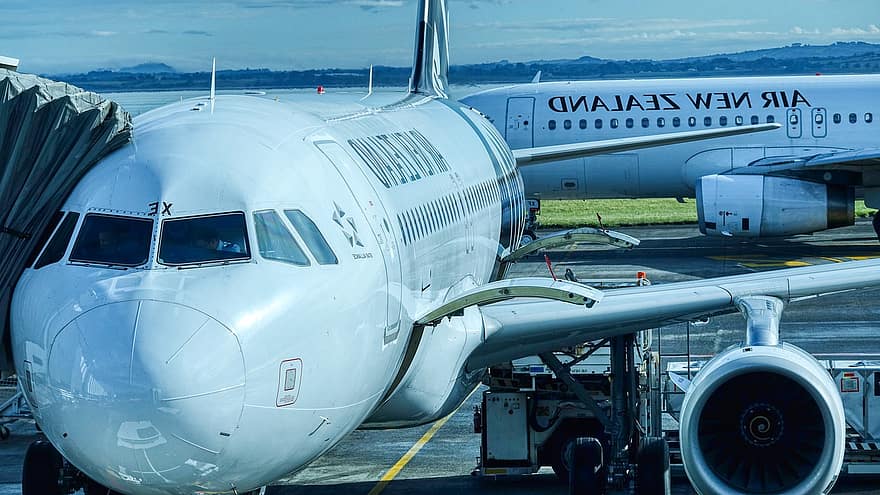 ニュージーランド航空、飛行機、空港、駐機場、滑走路、搭乗、フライト、航空機、航空、旅行、交通手段