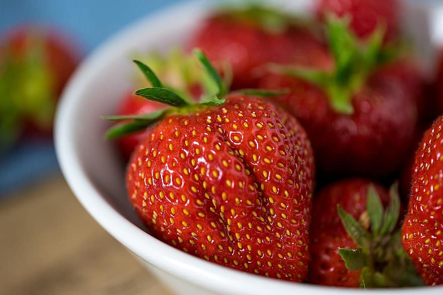 jordbær, skal, frugt, rød, lækker, sund og rask, frisk, vitaminer, spise, moden, mad