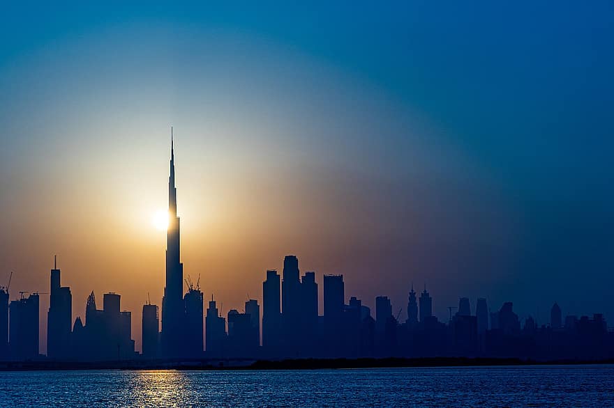 Дубай, силует, ОАЕ, емирства, градски пейзаж, небостъргачи, сгради, вода, море, в центъра, туризъм