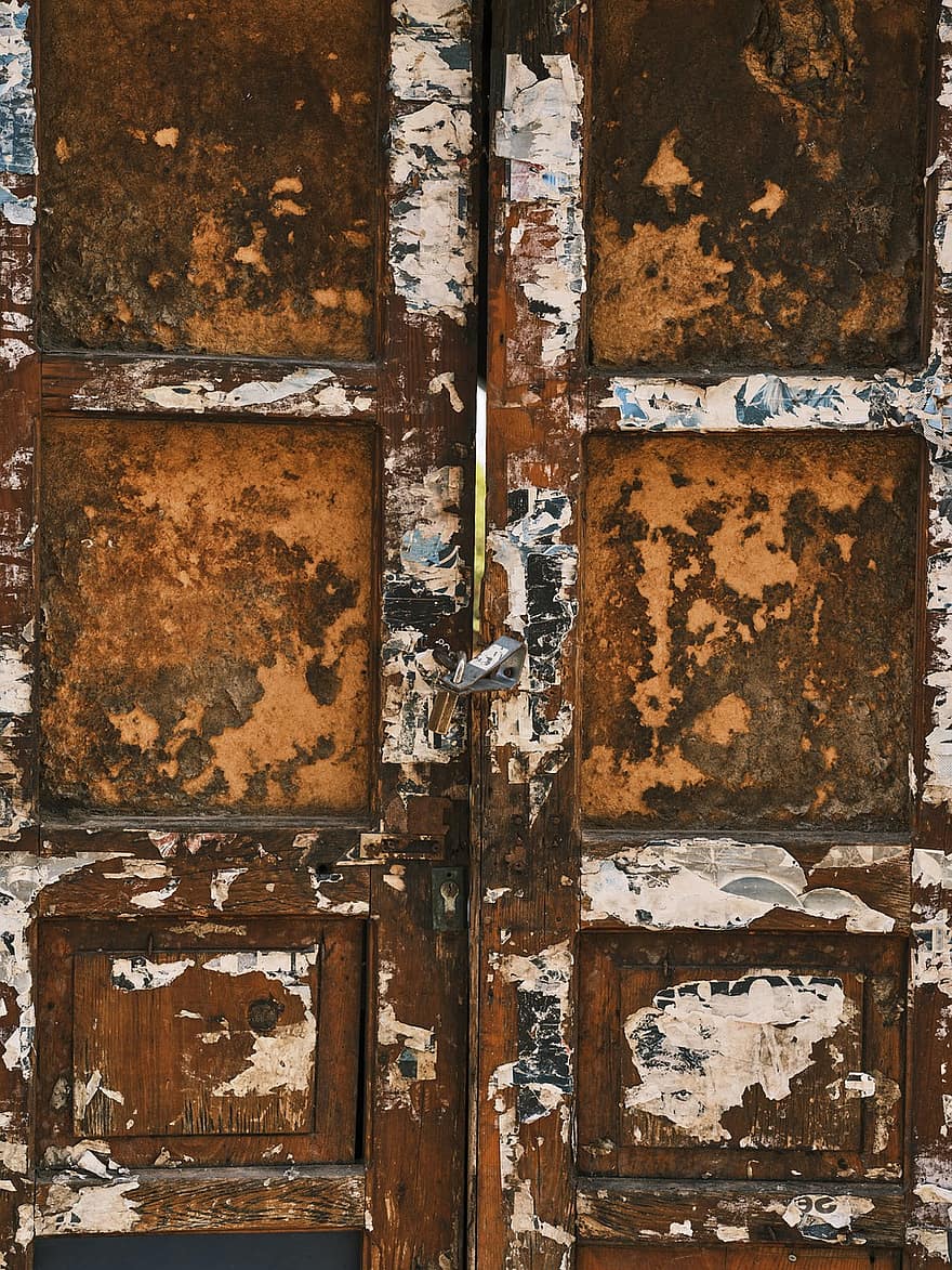 rostige Tür, Metalltür, rostiges Metall, rostig, alt, Hintergründe, schmutzig, beschädigt, verwittert, Metall, Muster
