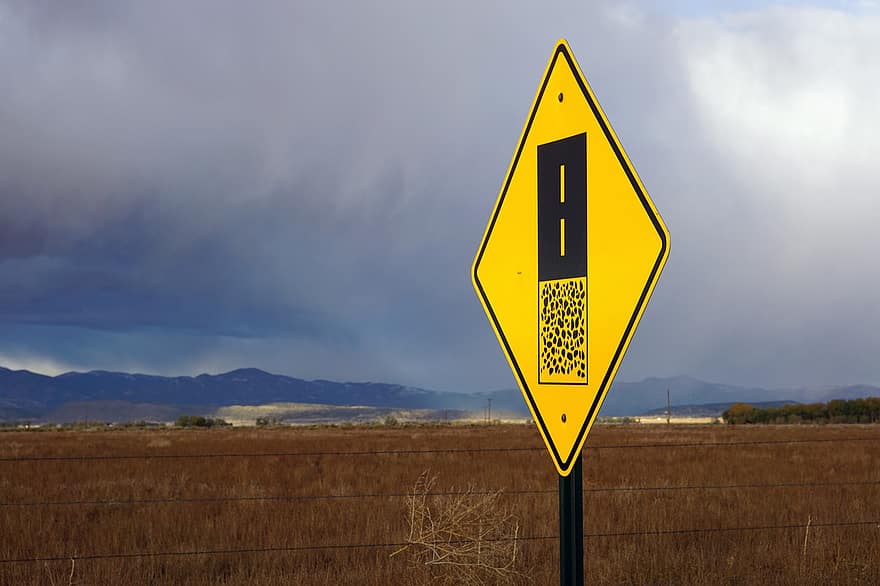 знак, дорога, асфальтована дорога, сільський, жовтий, попереджувальний знак, дорожній знак, напрямку, дорожній попереджувальний знак, небезпека, попереджувальний символ