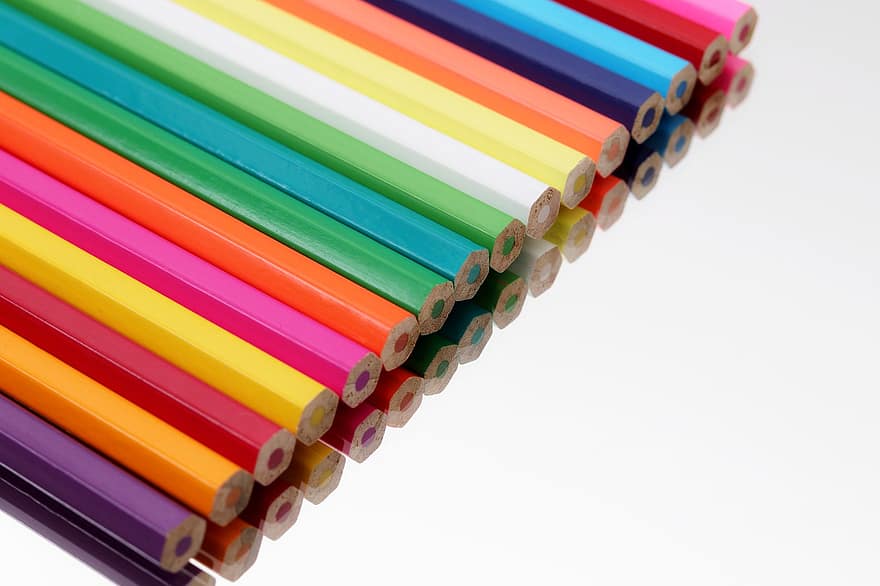 creioane colorate, artă, creativitate
