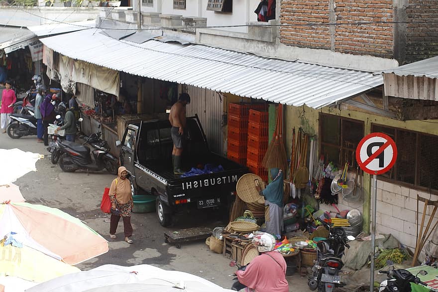 ตลาด, ร้านค้า, ถนน, คน, ถนนช้อปปิ้ง, ตลาดดั้งเดิม, สิ่งปลูกสร้าง, ในเมือง, เมือง, วัฒนธรรม, อินโดนีเซีย