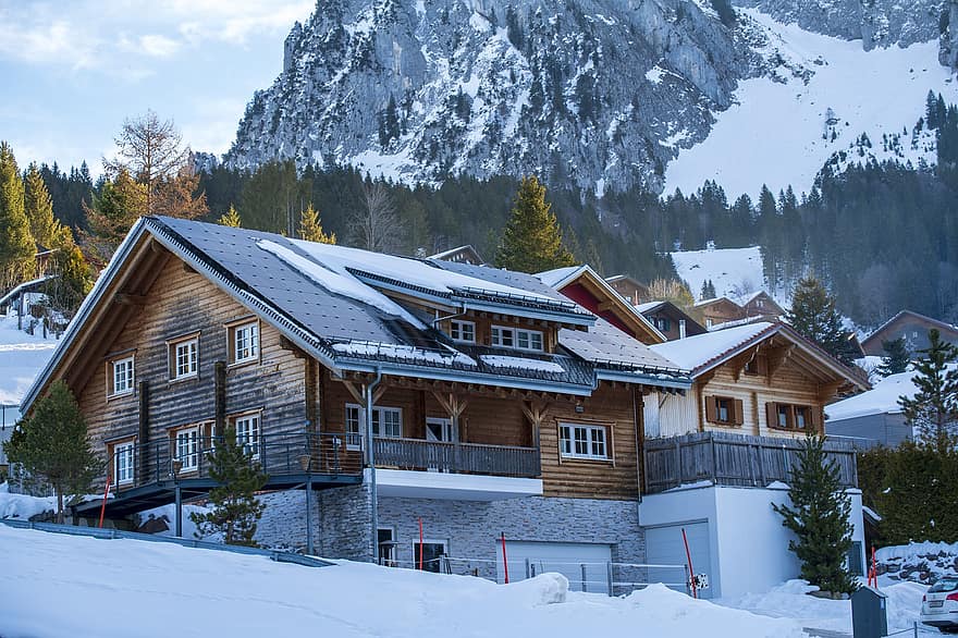 Suiza, invierno, Alpes, Brunni Cantón De Schwyz, árbol, casas, nieve, cielo, naturaleza, montaña, cabaña