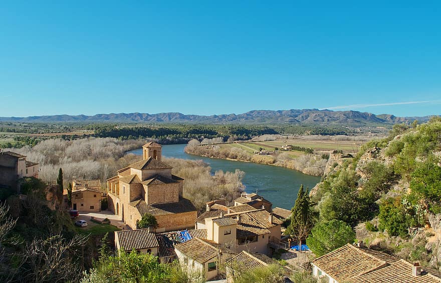 планини, църква, река, село, панорамен, небе, природа, пейзаж, Каталония, Испания