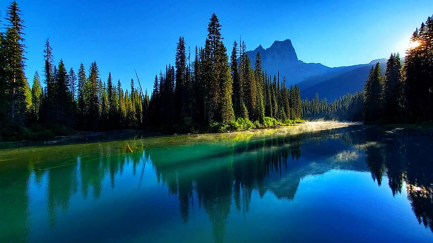 ภูเขา, ทะเลสาป, แคนาดา, ธรรมชาติ, ป่า, ภูมิประเทศ, น้ำ, ต้นไม้, สีน้ำเงิน, ฤดูร้อน, การสะท้อน