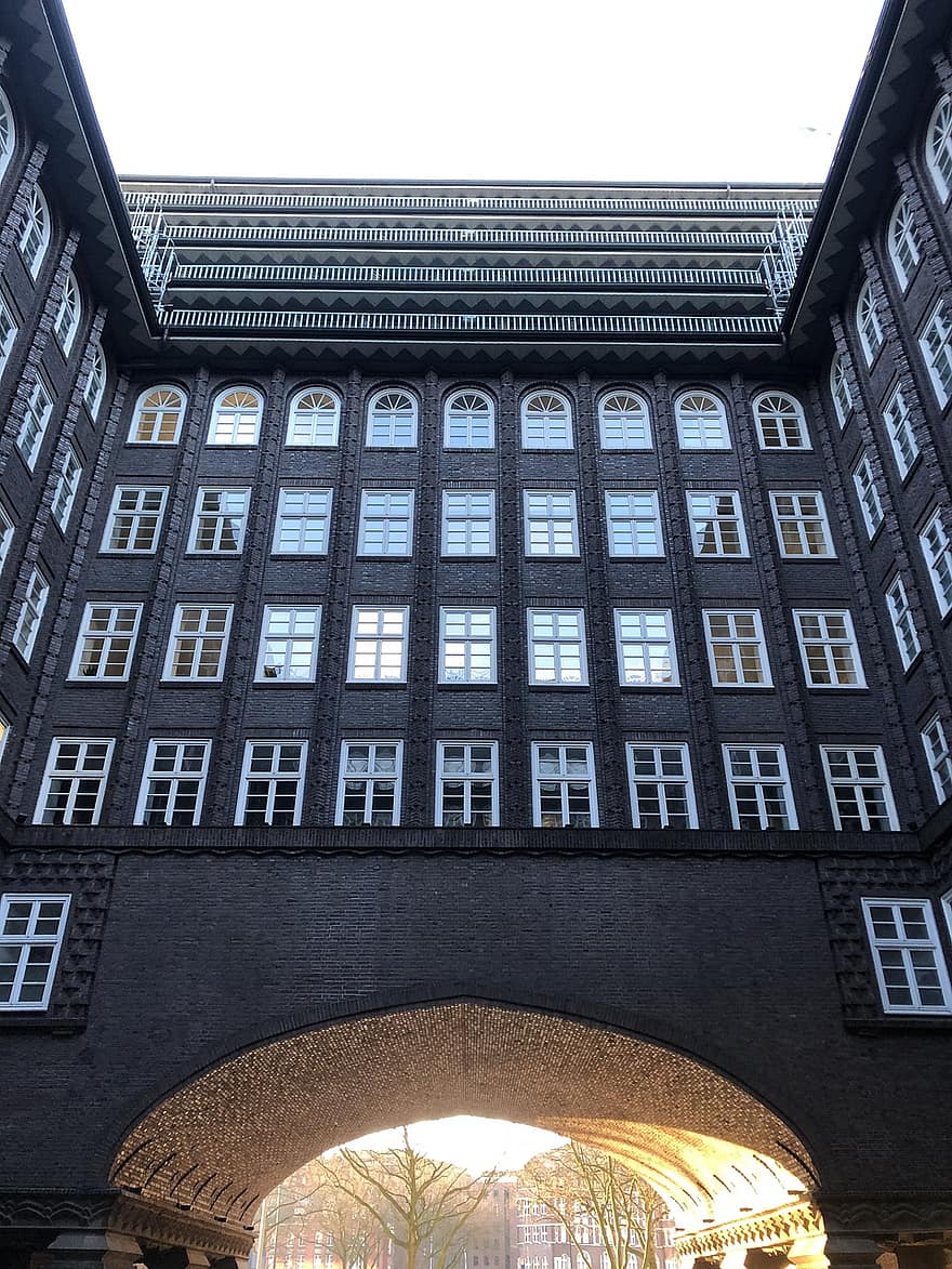 Hamburg, casa chililor, clădire, faţadă, în aer liber, fereastră, arhitectură, zgârie-nori, cărămidă, patio