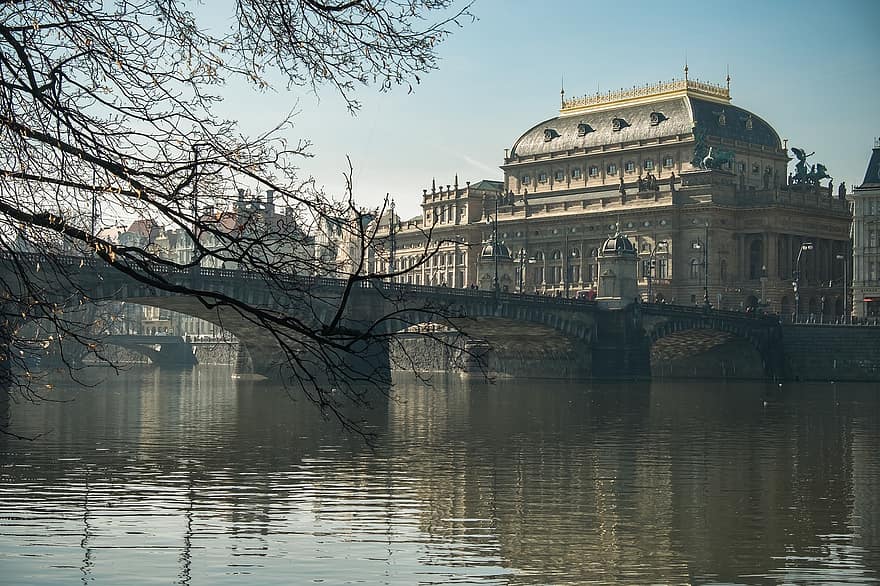 Prahoje, nacionalinis teatras, tiltas, upė, teatras, paminklas, pastatas, istorinis, orientyras, miestas, vltava