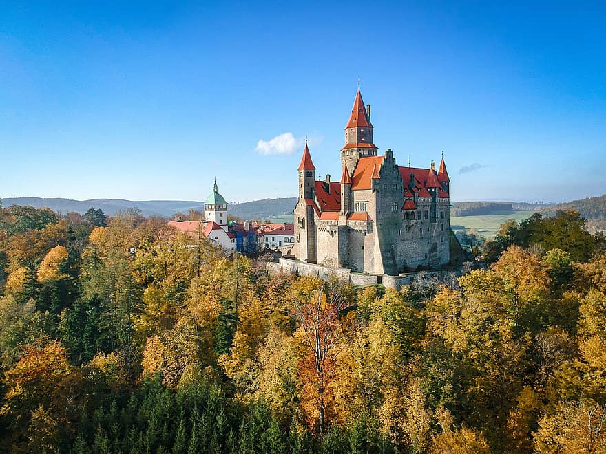 pilis, ruduo, sezoną, istorinis, turizmą, kelionė, viduramžių, čekų, vaizdingas, architektūra, kraštovaizdį
