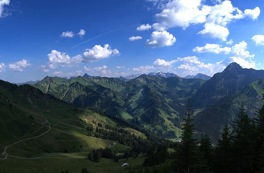 планини, долини, гора, дървета, върхове, облаци, небе, височини, панорама, Kleinwalsertal, Австрия