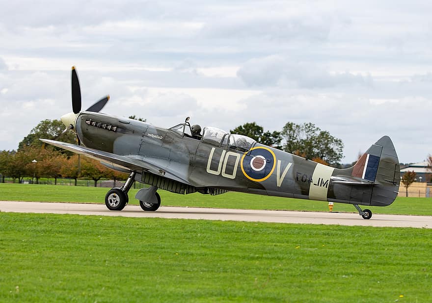 Flugzeug, Grace Spitfire, Spitfire, Flug, fliegen, Luftfahrt, Kämpfer, Militär-, Krieg, historisch, Propeller