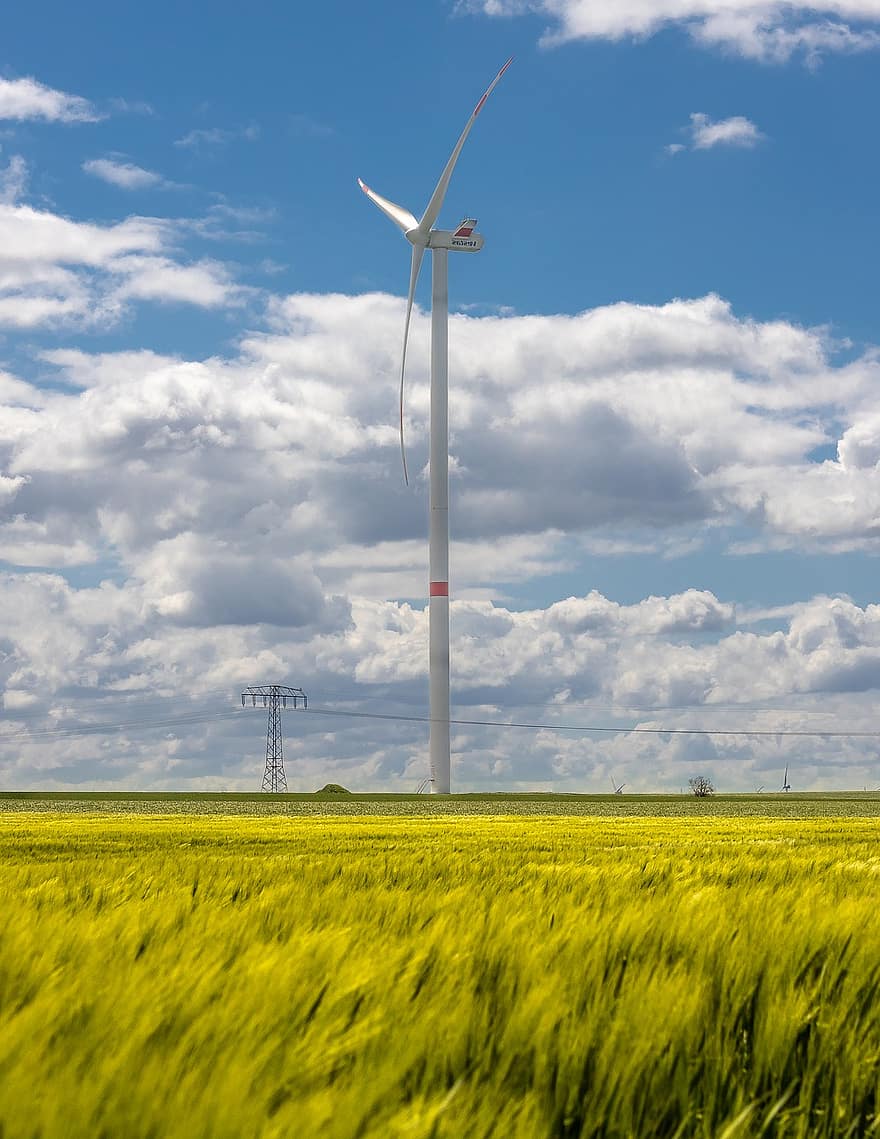 moinho de vento, Fazenda, horizonte, nuvens, Terras Aráveis, céu, turbina de vento, energia renovável, energia Sustentável, energia eólica, campo