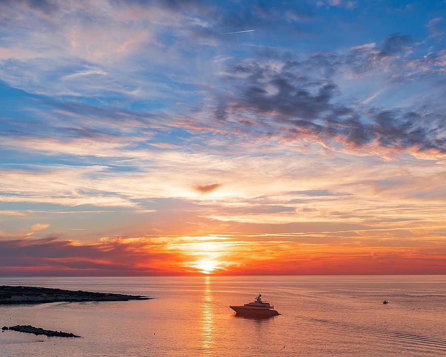 Seascape, solnedgang, Pafos, Kypros, himmel, horisont, skumring, sol, nautisk fartøy, vann, Sky