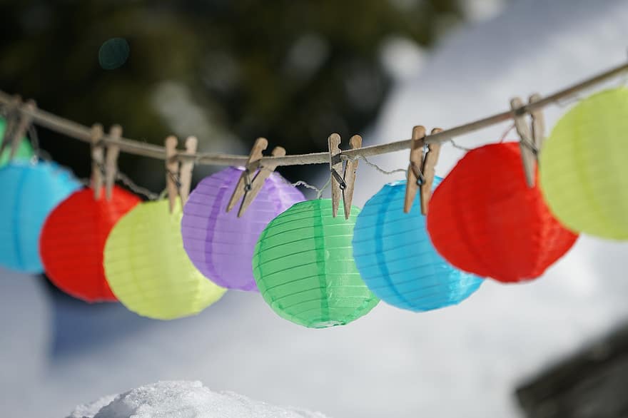 ランプ、ライト、ボール、着色された、ロープ、デコレーション、クリスマス、冬、山、ぶら下がっている、提灯