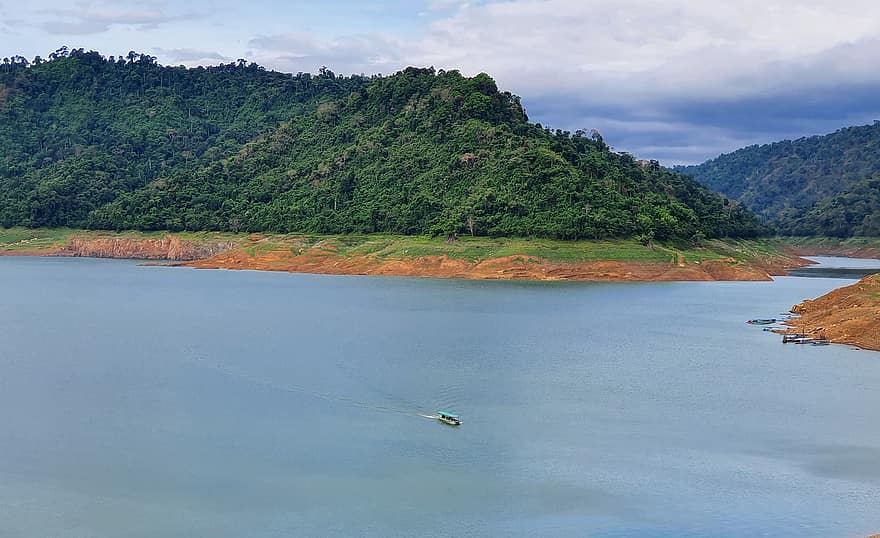 Kungliga projekt, Khun Dan Prakan Chon Dam, nakhon nayok, naturlig, thailand, lagun, flod, vatten, blå, landskap, sommar