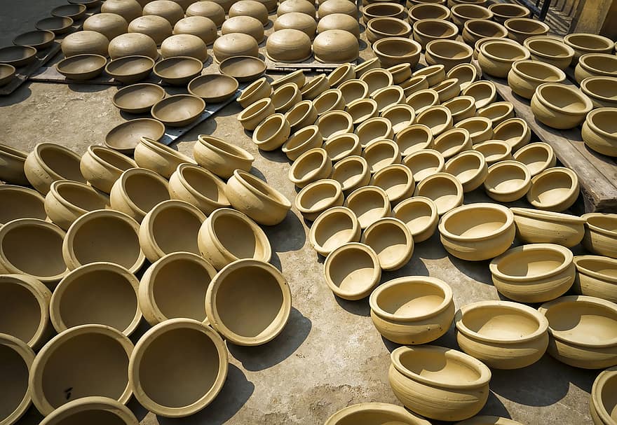 keramikas podi, māla podi