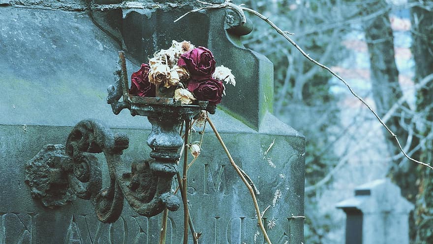 Dried Flowers, Grave, Cemetery, Halloween, Tomb, Graveyard, Bouquet, Flowers, Dried, Mood, tombstone