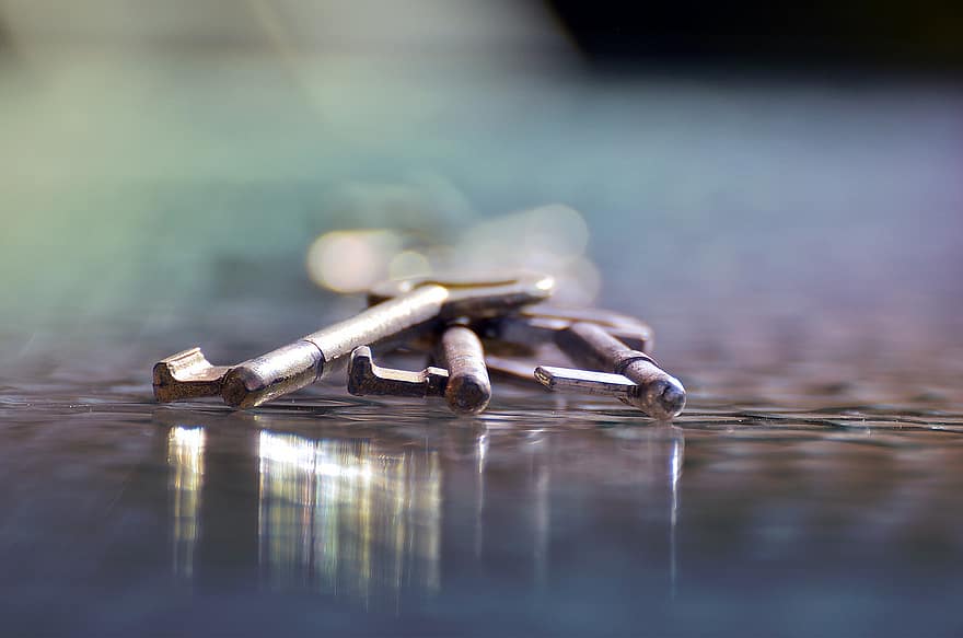 Keys, Open, Door, Reflection, close-up, addiction, cigarette, narcotic, tobacco product, backgrounds, nicotine