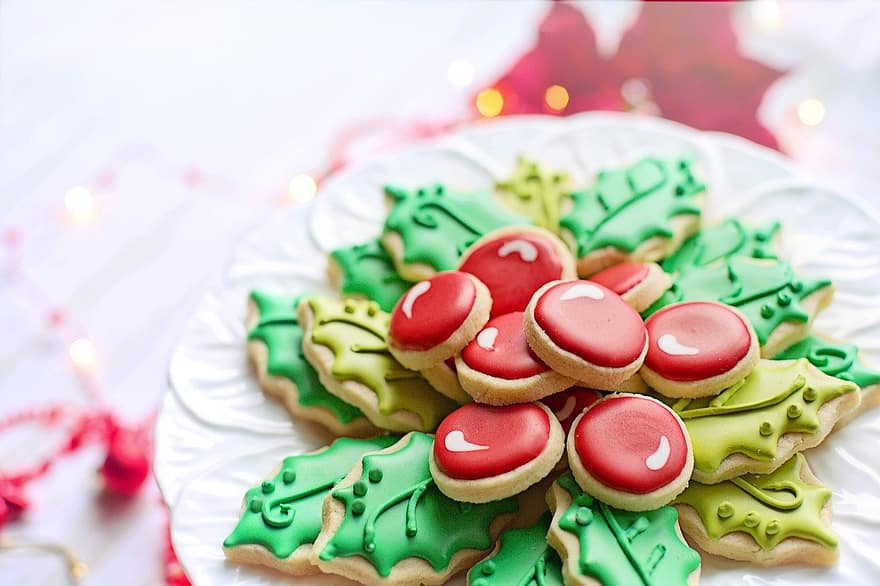 Weihnachtsplätzchen, Royal Icing Cookies, verzierte Kekse, Weihnachtsleckereien, Süßigkeiten, Dessert, Lebensmittel, Plätzchen, Dekoration, Gourmet, Süßes Essen