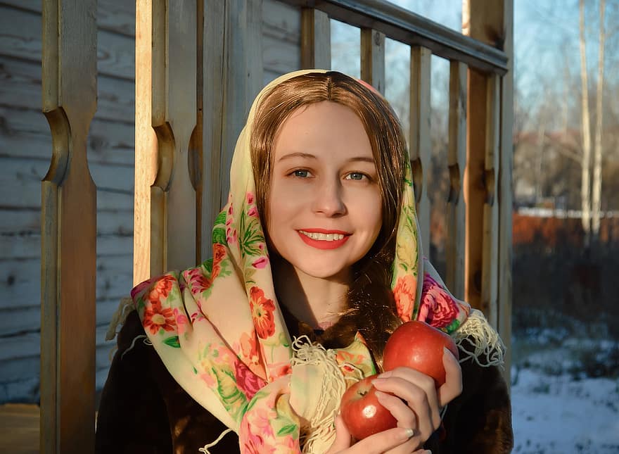 Woman, Shawl, Mittens, Porch, Cottage, Russian Folk Style, Russia, Russians, Sun, Village, House