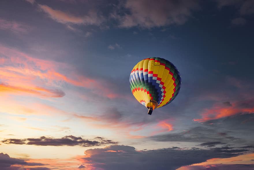 ballon, hőlégballon, dom, ég, repülő, léghajó, ballonos, színes, álom, felhők, kaland