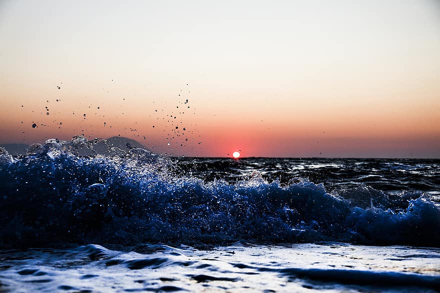 海景、ビーチ、日没、日の出、太陽、海、海洋、水、波、海の波、しぶき