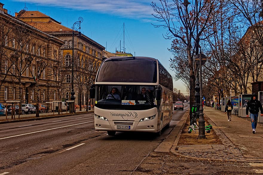 autobus, doprava, Andrásyho silnice, panoráma města, cestovní ruch, Evropa, Maďarsko, cestovat, přeprava, městský život, dopravy