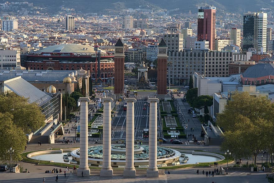 plaça d'espanya, stad plein, stad, gebouwen, torens, pijlers, park, architectuur, weg, stedelijk, stadsgezicht