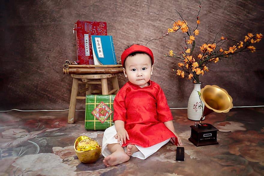 Kind, traditionelles Kostüm, aodai, Baby, jung, Kleinkind, tet, Tết Nguyên đán, Vietnamesisches Neujahrsfest, Vietnamesisch, Vietnam