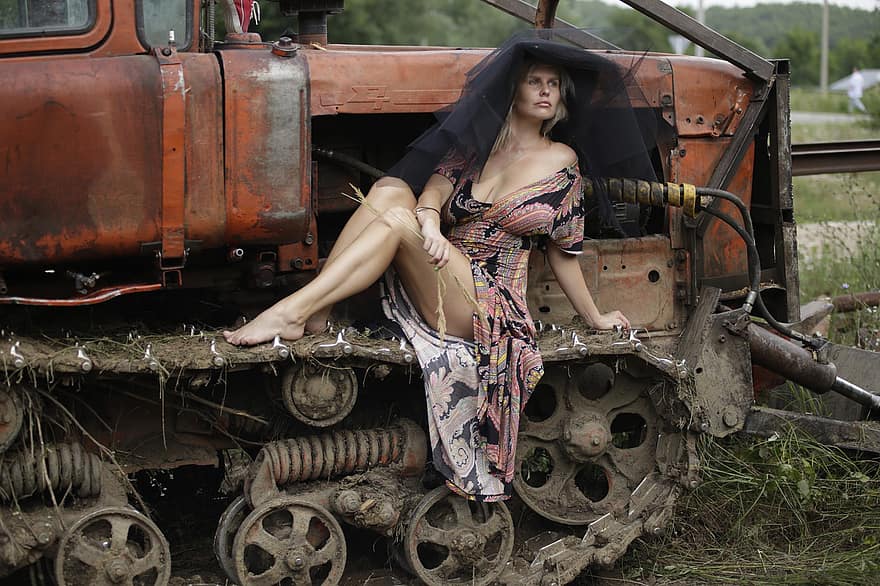 Woman, Pickup Truck, Fashion, Portrait