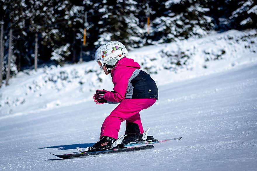 skidåkning, barn, sportig, vintersporter, ung, vinter-, roligt, liten flicka, åka skidor, barndom, snö