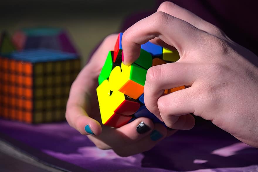 Rubikova kostka, hádanka, 3D kombinované puzzle