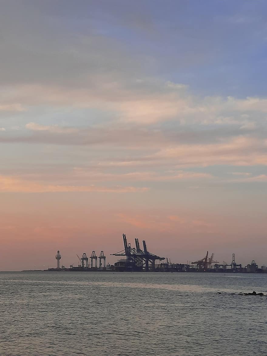Jeddah Corniche, laut, matahari terbenam, senja, samudra, pengiriman, kontainer kargo, derek, mesin konstruksi, angkutan, dermaga komersial