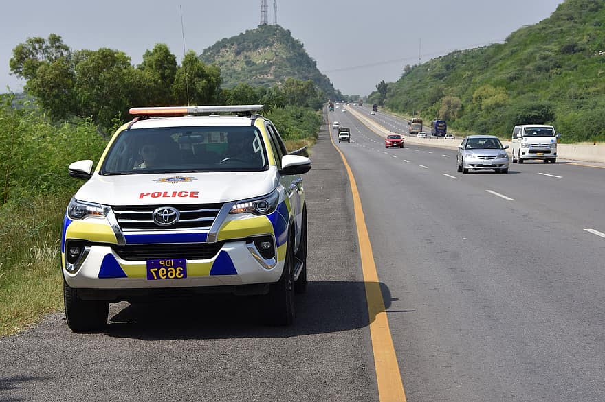 Autostrada, Droga, Policja, policja autostradowa, Policjanci z autostrady, Policja w Pakistanie