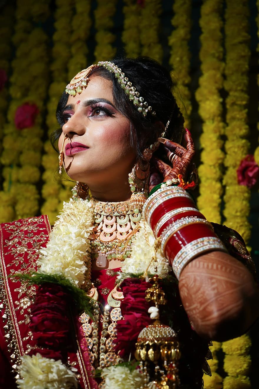 신부, 신랑, 결혼식 날, 결혼식 촬영, 인도 결혼식, 인도 신부, 인도 신랑, 신부 신랑, 프리 웨딩, 결혼식 초상화, 아름다운 인도 소녀