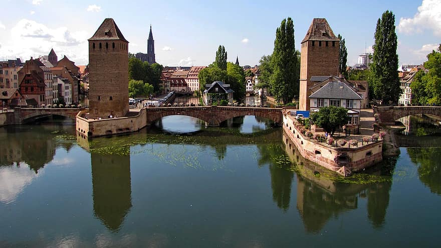 tornyok, híd, Strasbourg, Elzász, víz, visszaverődés, utazás, idegenforgalom, ég, hínár, szépség