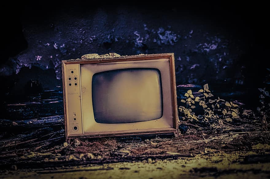 TV, ruiner, Elektroschrott, e-avfall