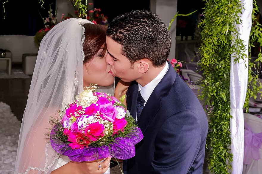 kāzas, ceremonija, grooms, precējies, skūpsts