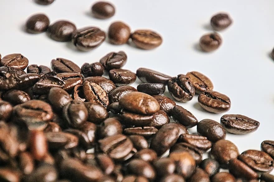 koffiebonen, robusta, gebraden, aroma, zwarte koffie, koffie, verspreide, tafel, cafeïne, zaden, ingrediënt