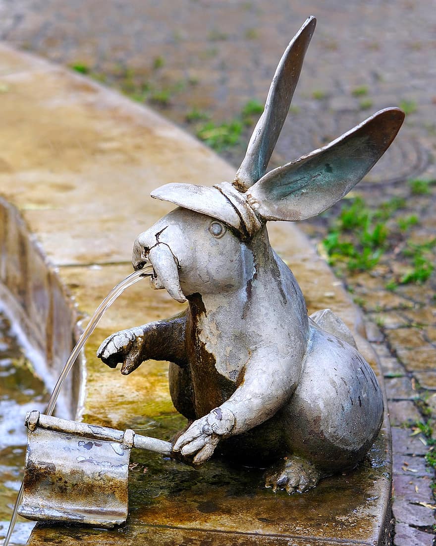 кролик, твори мистецтва, фонтан, малюнок, характеристика води, струмінь води, милий, культур, маленький, трави, дерево
