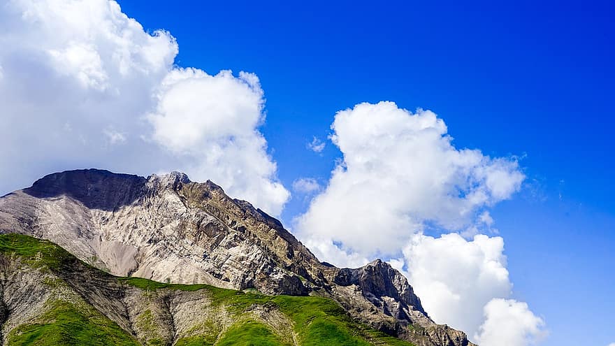 montagna, scogliera, escursioni a piedi, Svizzera, Engstligenalp, cielo, nuvole, natura, alpino, paesaggio, lontano