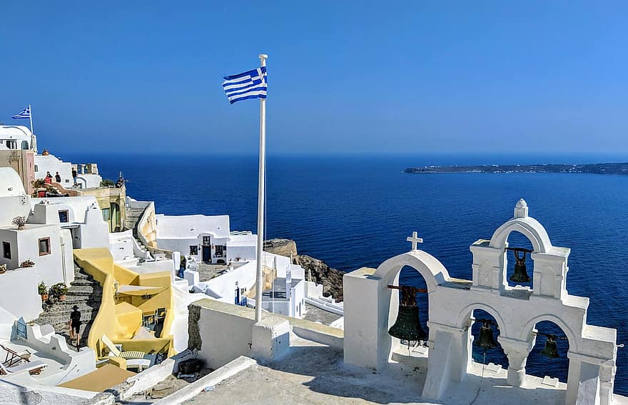 biserică, steag, arhitectură, mare, Mediterana, Grecia, santorini, călătorie, greacă, insulă, turism
